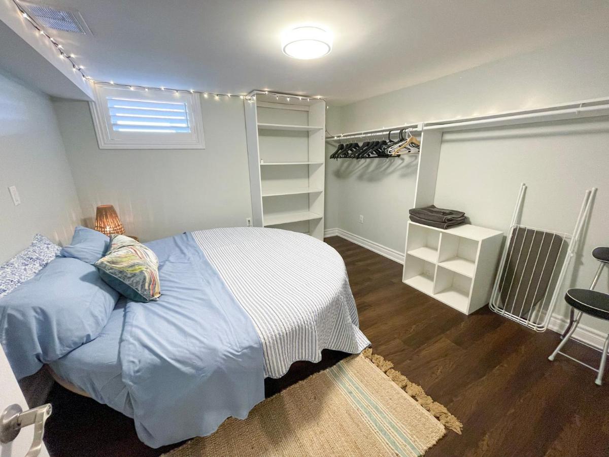 Spacious & Renovated 1Bd Suite W/Parking Τορόντο Εξωτερικό φωτογραφία